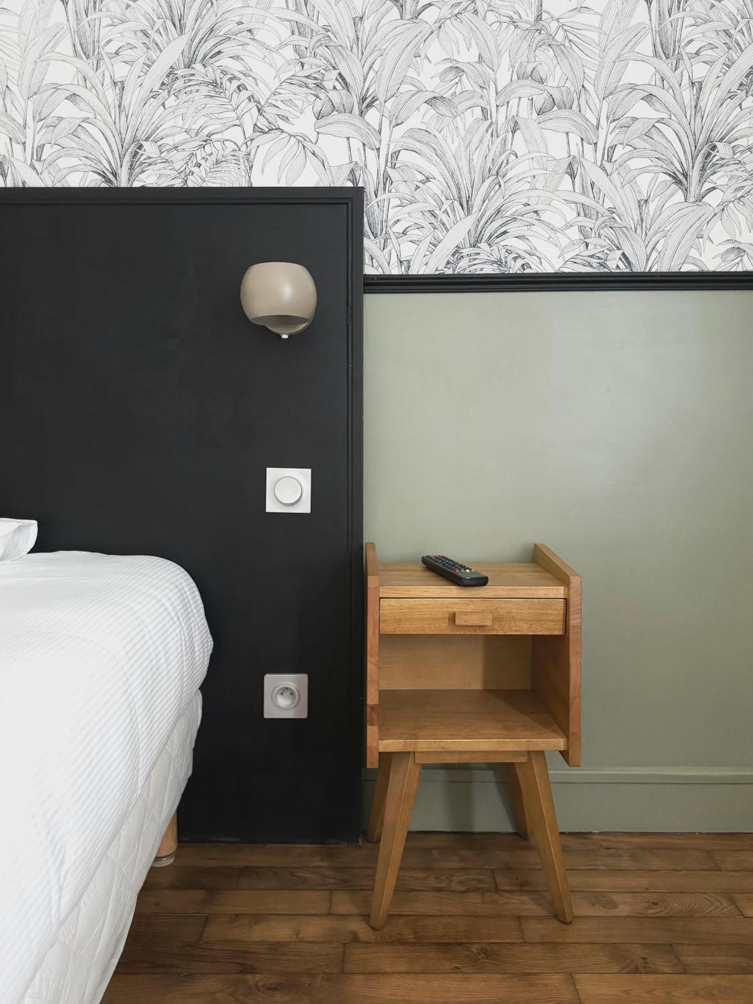 Le Florus Hotel Montrouge Exterior photo
